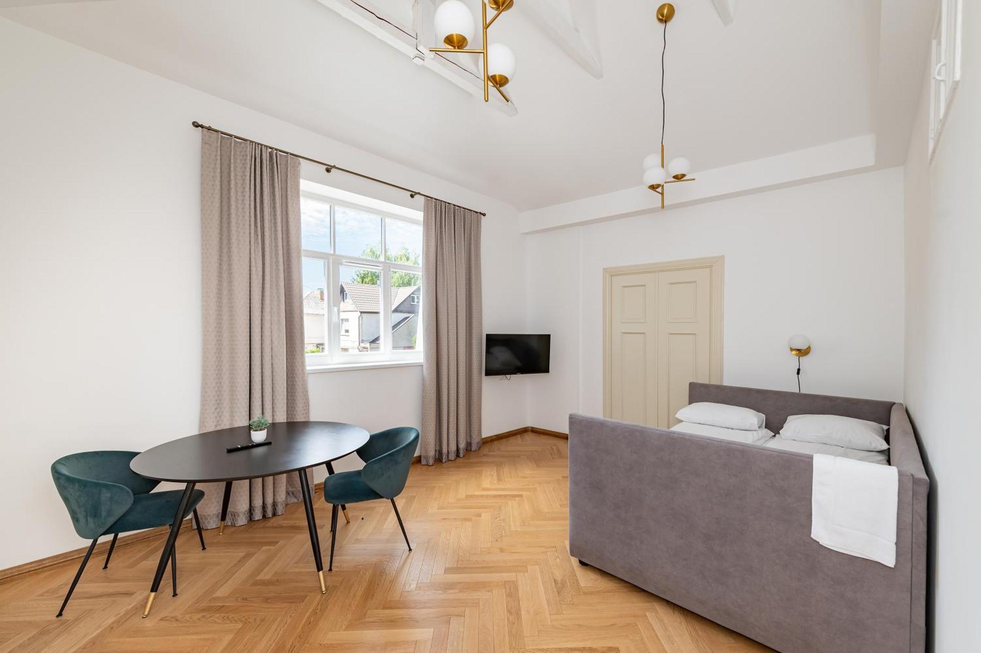 Park Avenue Apartments By Hostlovers カウナス エクステリア 写真