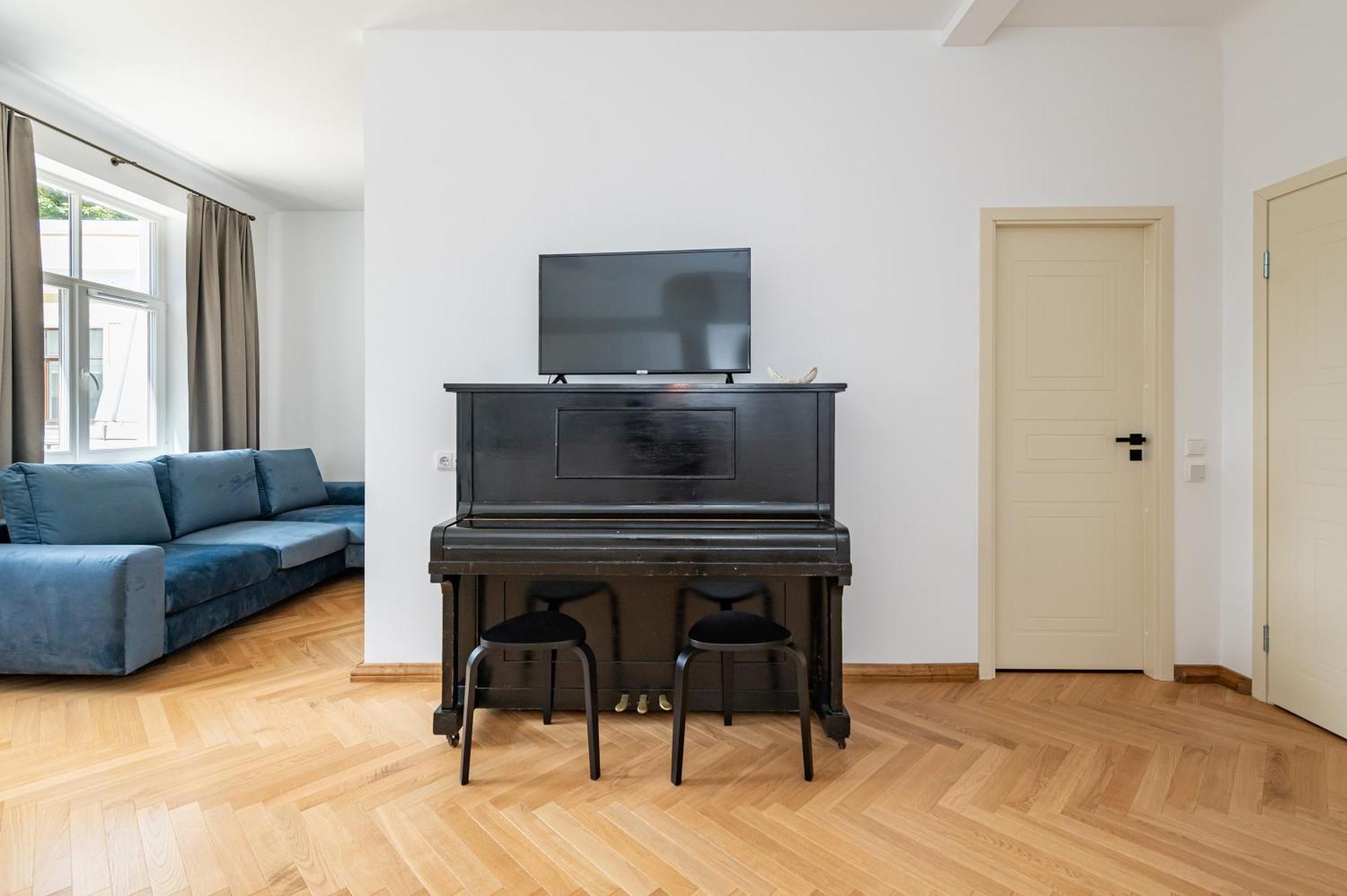 Park Avenue Apartments By Hostlovers カウナス エクステリア 写真